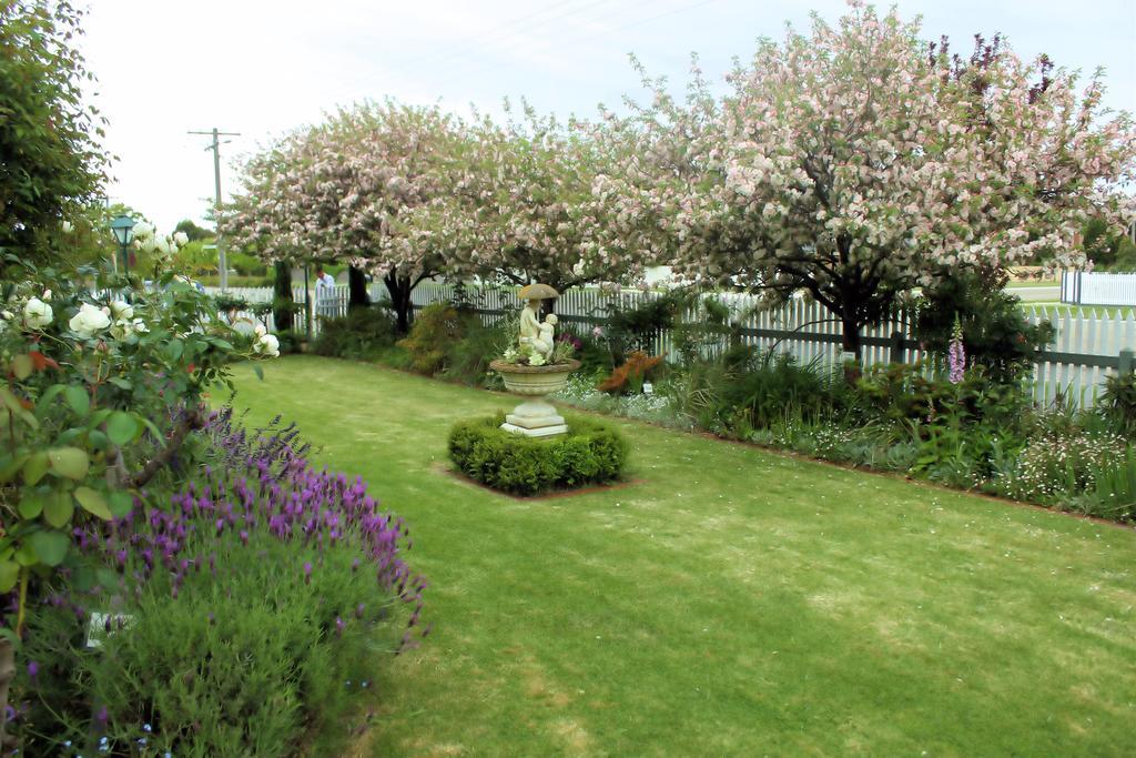 Dalfruin B&B Bairnsdale Buitenkant foto